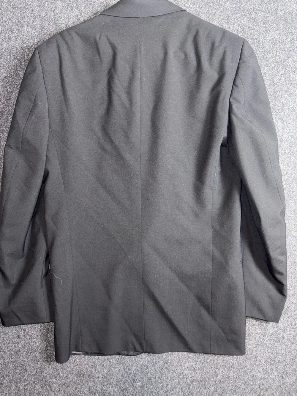 Emanuel Ungaro Black Single-Button Tuxedo Blazer with Satin Lapels